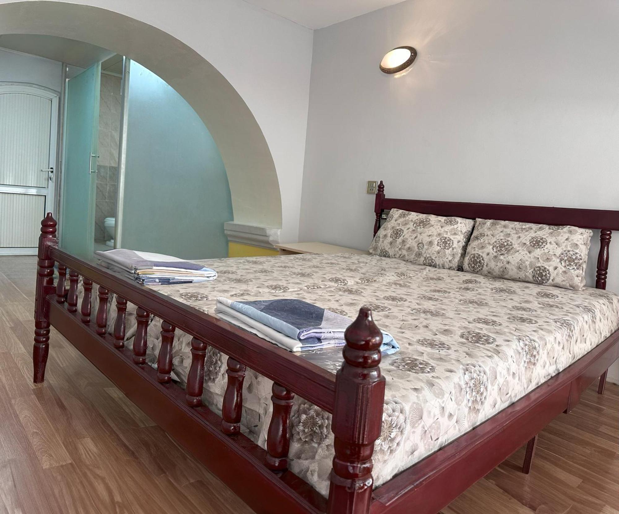 Flora Music & Art Hostel باكو المظهر الخارجي الصورة
