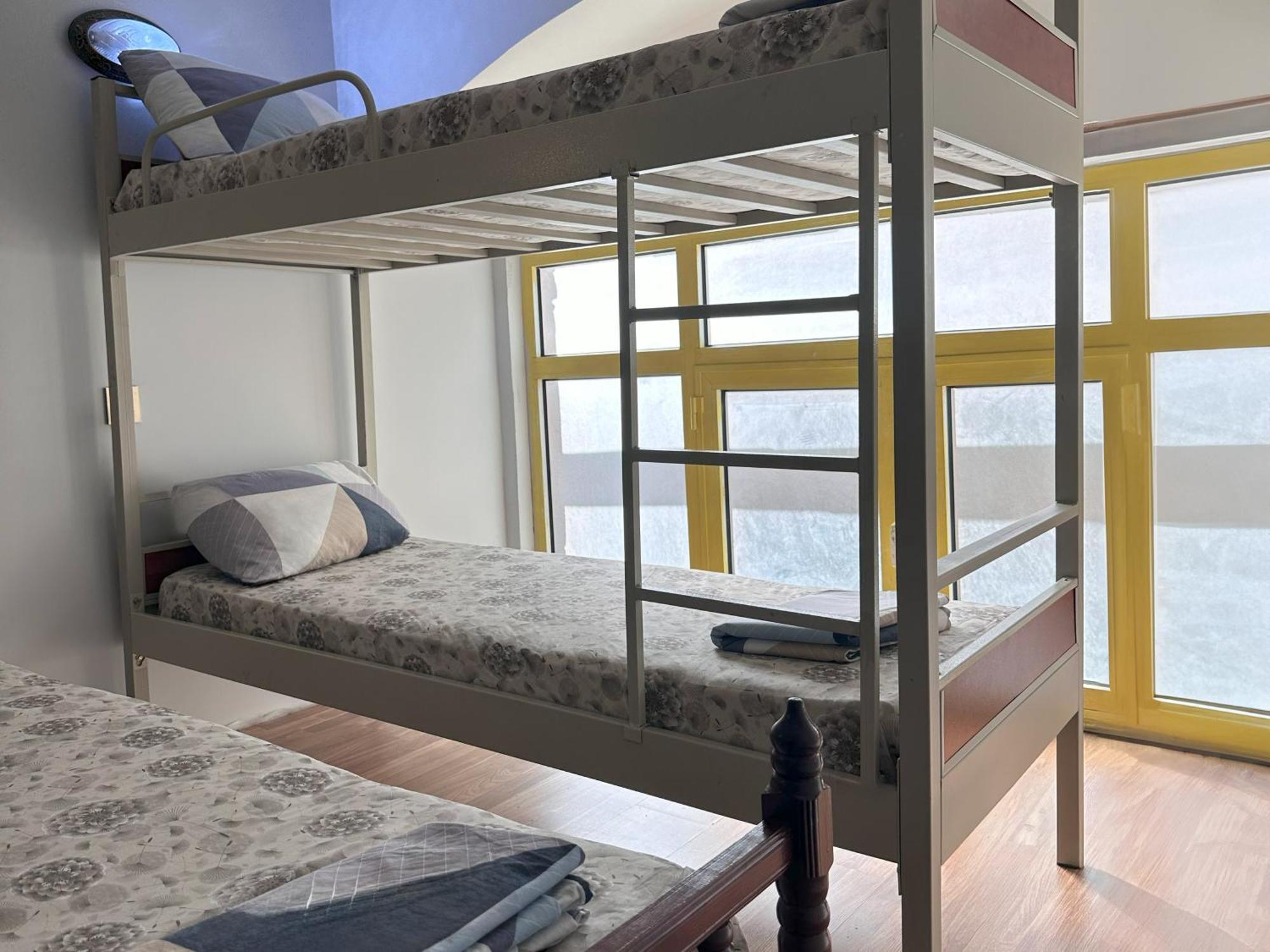 Flora Music & Art Hostel باكو المظهر الخارجي الصورة